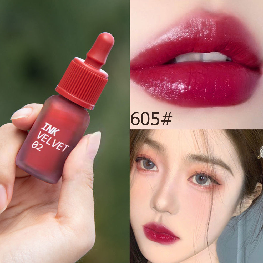 MC00707 Velvet နူတ်ခမ်းနီလေး