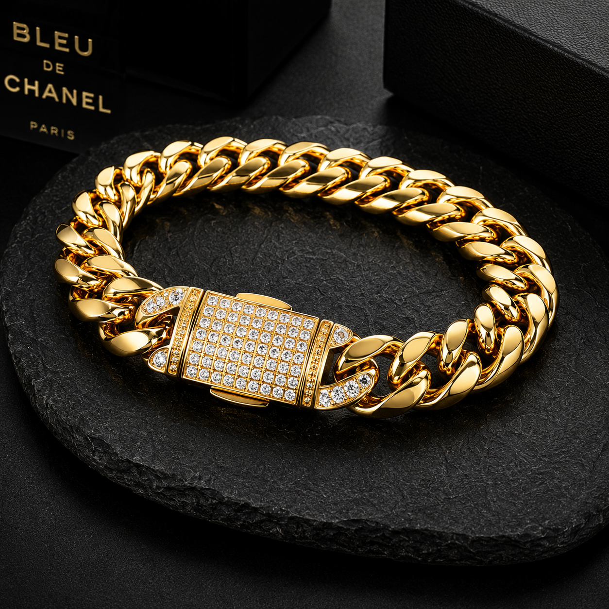 MJ08256 Luxe Gold Chain Bracelet