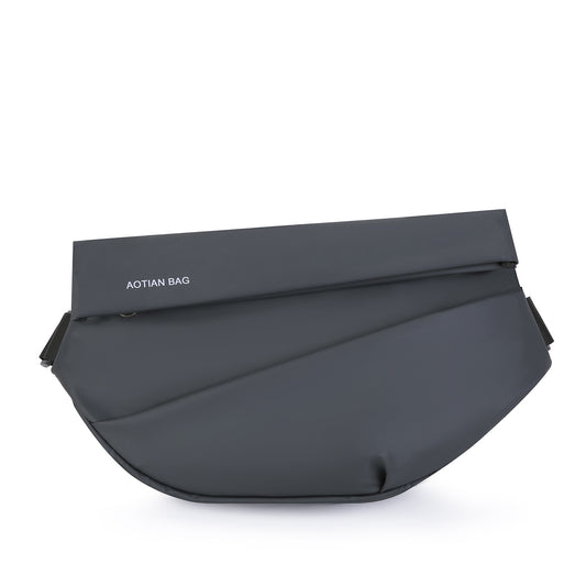 TB00329  အထာကျတဲ့ ယောင်္ကျားလေး ဘေးလွယ်အိတ်