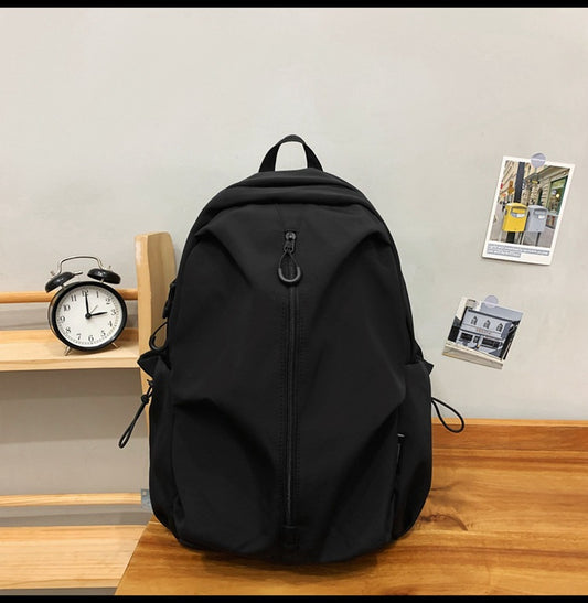 TB00197 ခေတ်မီပေါ့ပါးပြီးအထာကျတဲ့ ကျောပိုးအိတ်