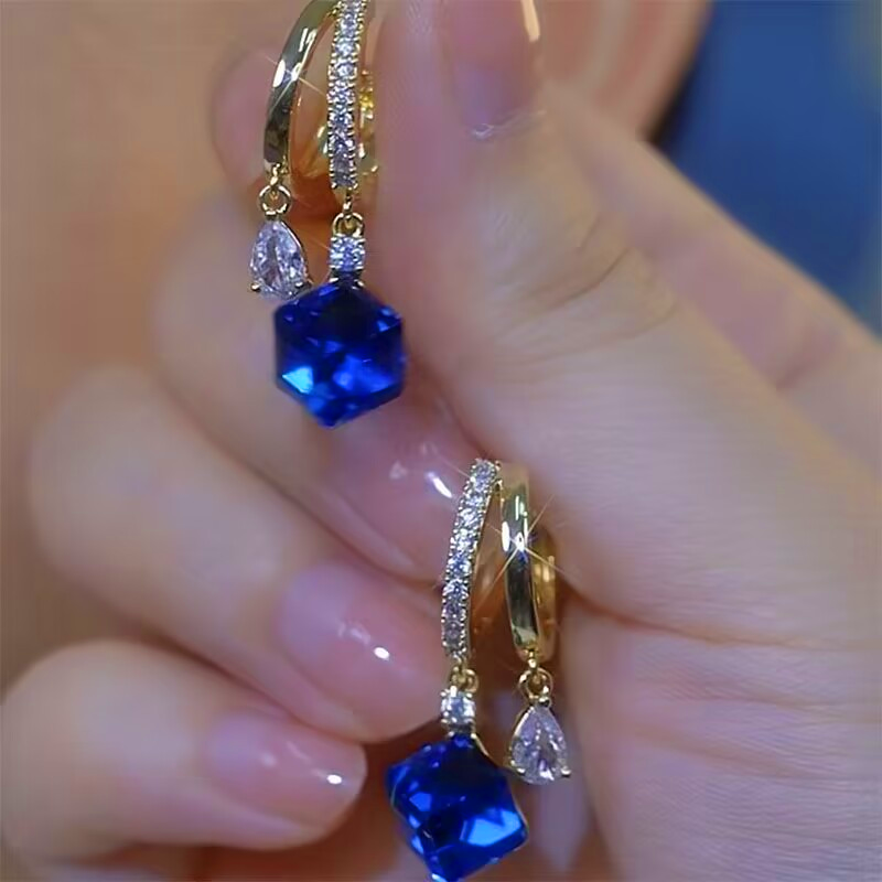 MJ06675 Sapphire Earing