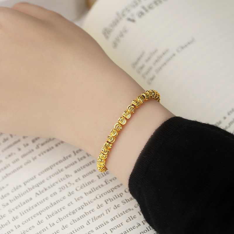 MJ07040 Elegant Hand Chain