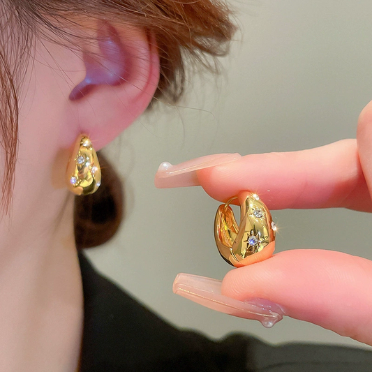 MJ07586 Star Eiamond Earing