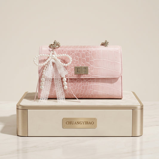 MB08096  Glossy Croc Bag